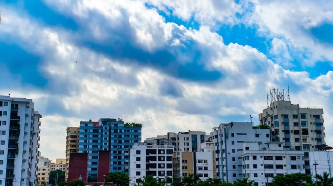 ঢাকার মেঘলা আকাশ ও আবহাওয়া