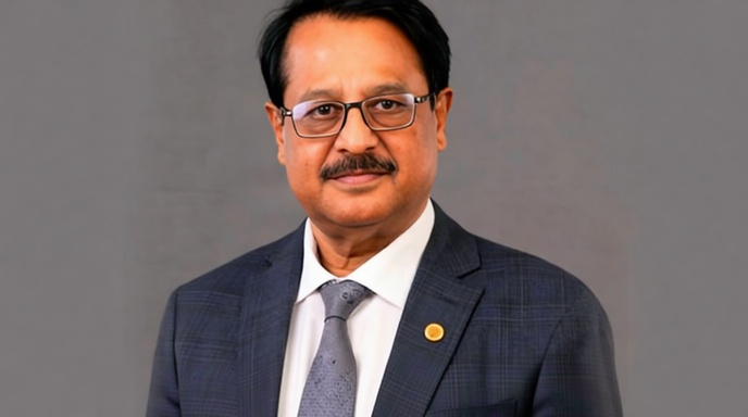 ৮ উপদেষ্টার বিরুদ্ধে ‘দুর্নীতি’র অভিযোগ: প্রমাণ প্রকাশের চাপে মুখ্য সচিব