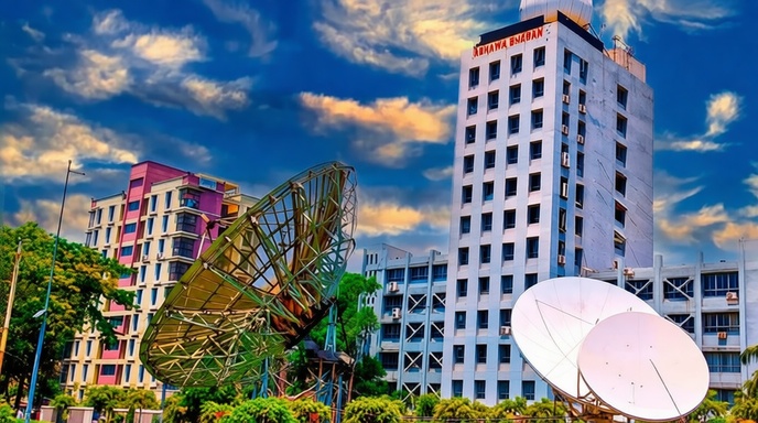 ঢাকার মেঘলা আকাশ ও আবহাওয়া