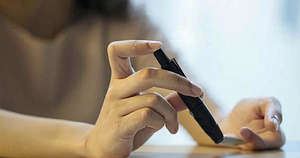 বাংলাদেশ ডায়াবেটিক সমিতির ৭০তম প্রতিষ্ঠাবার্ষিকীর ব্যানার ও আয়োজন