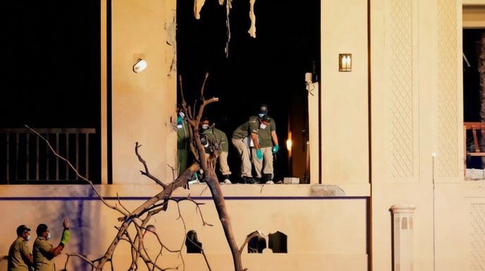 দুবাই ফেয়ারমন্ট হোটেল ক্ষেপণাস্ত্র হামলা আগুন