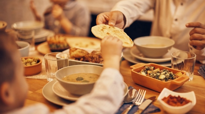 আজান চলাকালীন সেহরি খাওয়ার বিধান