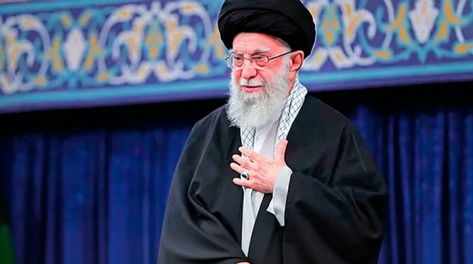 ইরান নিয়ে মার্কিন কৌশলের বিশ্লেষণে হারলান উলম্যান